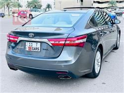 تويوتا أفالون